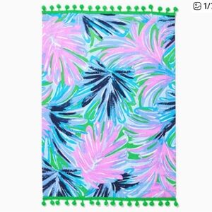 Lilly Pulitzer 1 Gecko Green Guest Towels